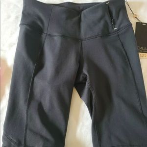 Calia By Carrie Underwood XS compression Bermuda